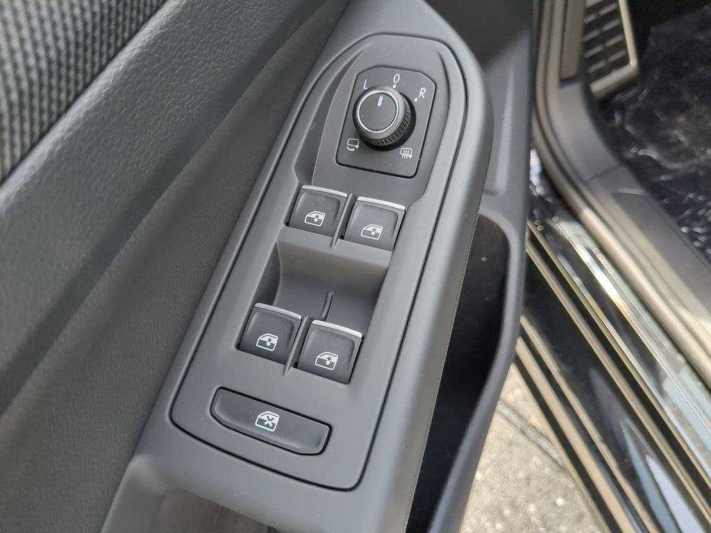 New 2026 Volkswagen Golf AWD/4WD image 16