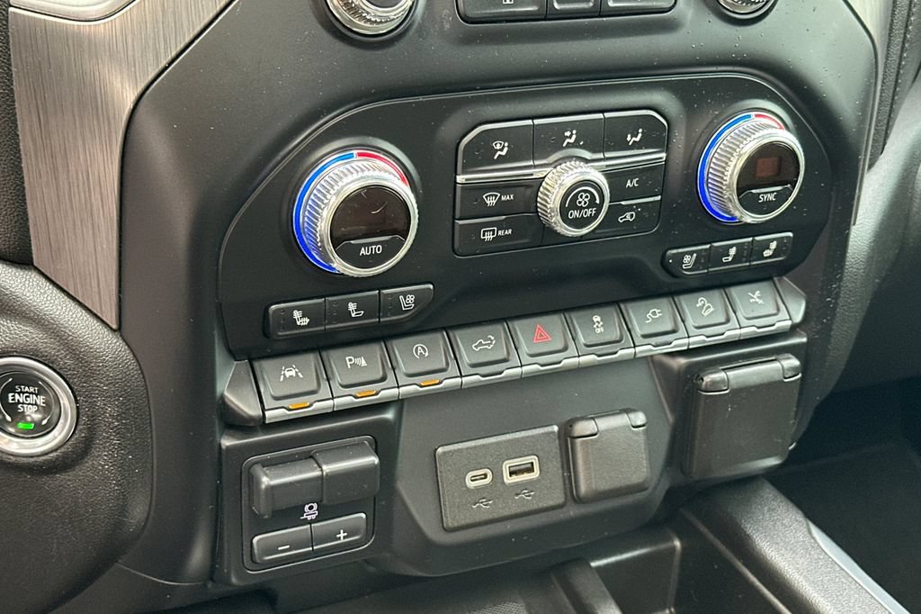 Used 2019 GMC Sierra 1500 Denali w/ Denali Ultimate Package AWD/4WD image 23