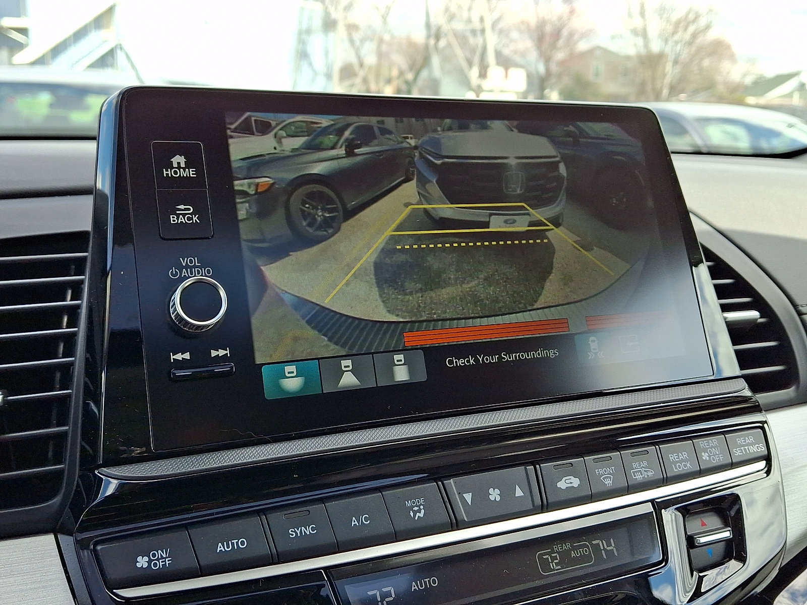 New 2026 Honda Odyssey Touring image 15