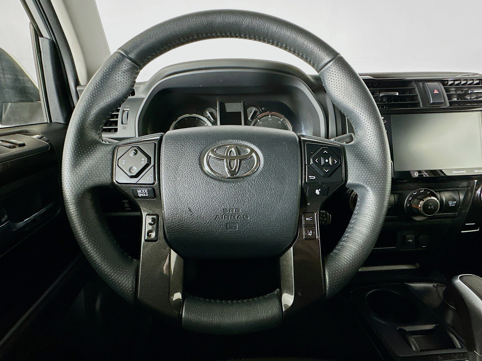 Used 2024 Toyota 4Runner TRD Off-Road image 18