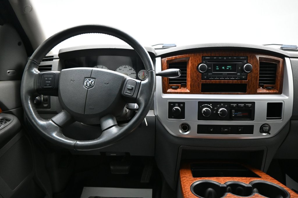 Used 2007 Dodge Ram 1500 Truck Laramie AWD/4WD image 15
