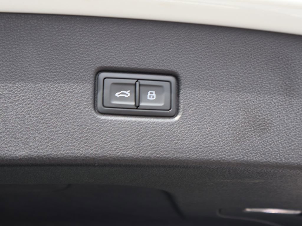 Used 2024 Audi SQ5 Premium Plus AWD/4WD image 11