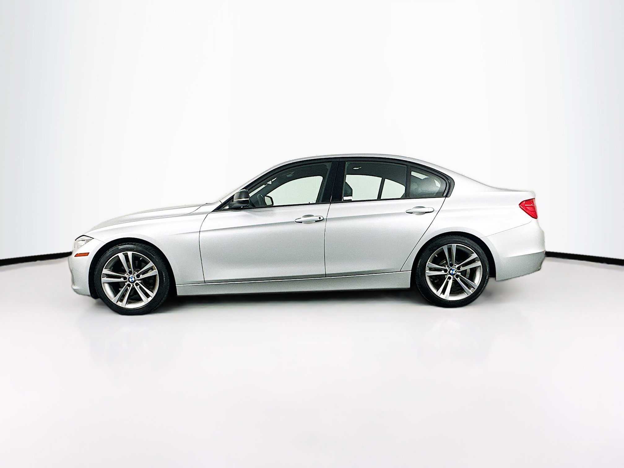 Used 2012 BMW 328i Sedan image 4