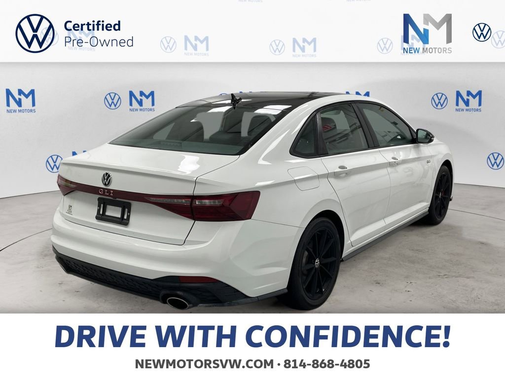 Used 2025 Volkswagen Jetta GLI Autobahn image 4