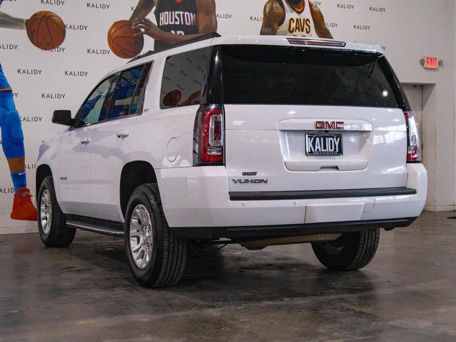 Used 2019 GMC Yukon SLT image 22