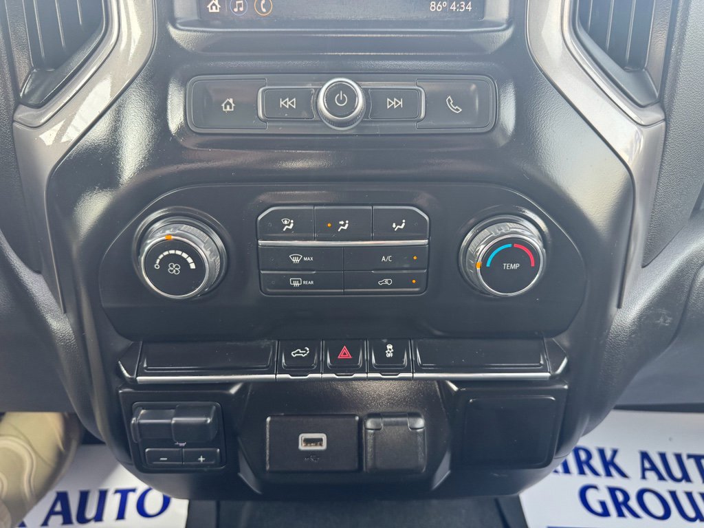 Used 2019 Chevrolet Silverado 1500 Custom w/ Custom Convenience Package image 24