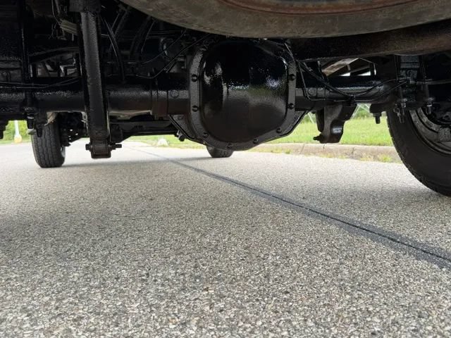 Used 2015 Ford F250 XL w/ Power Equipment Group AWD/4WD image 24