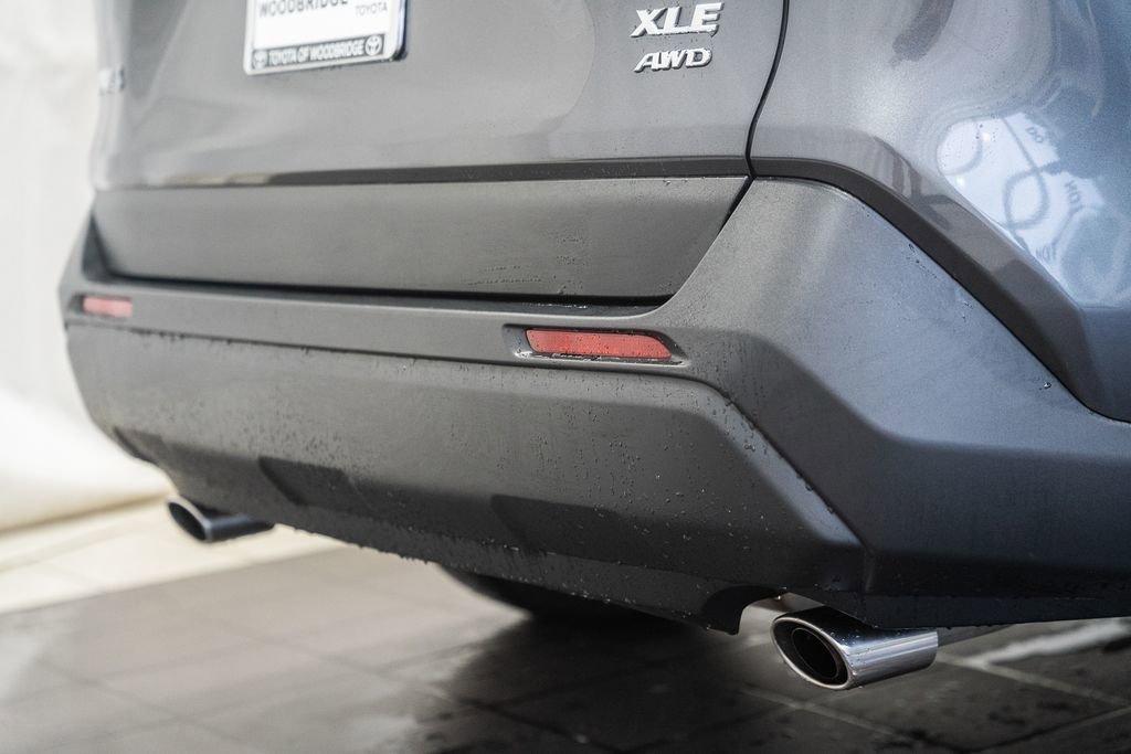 Used 2024 Toyota RAV4 XLE w/ Convenience Package AWD/4WD image 8