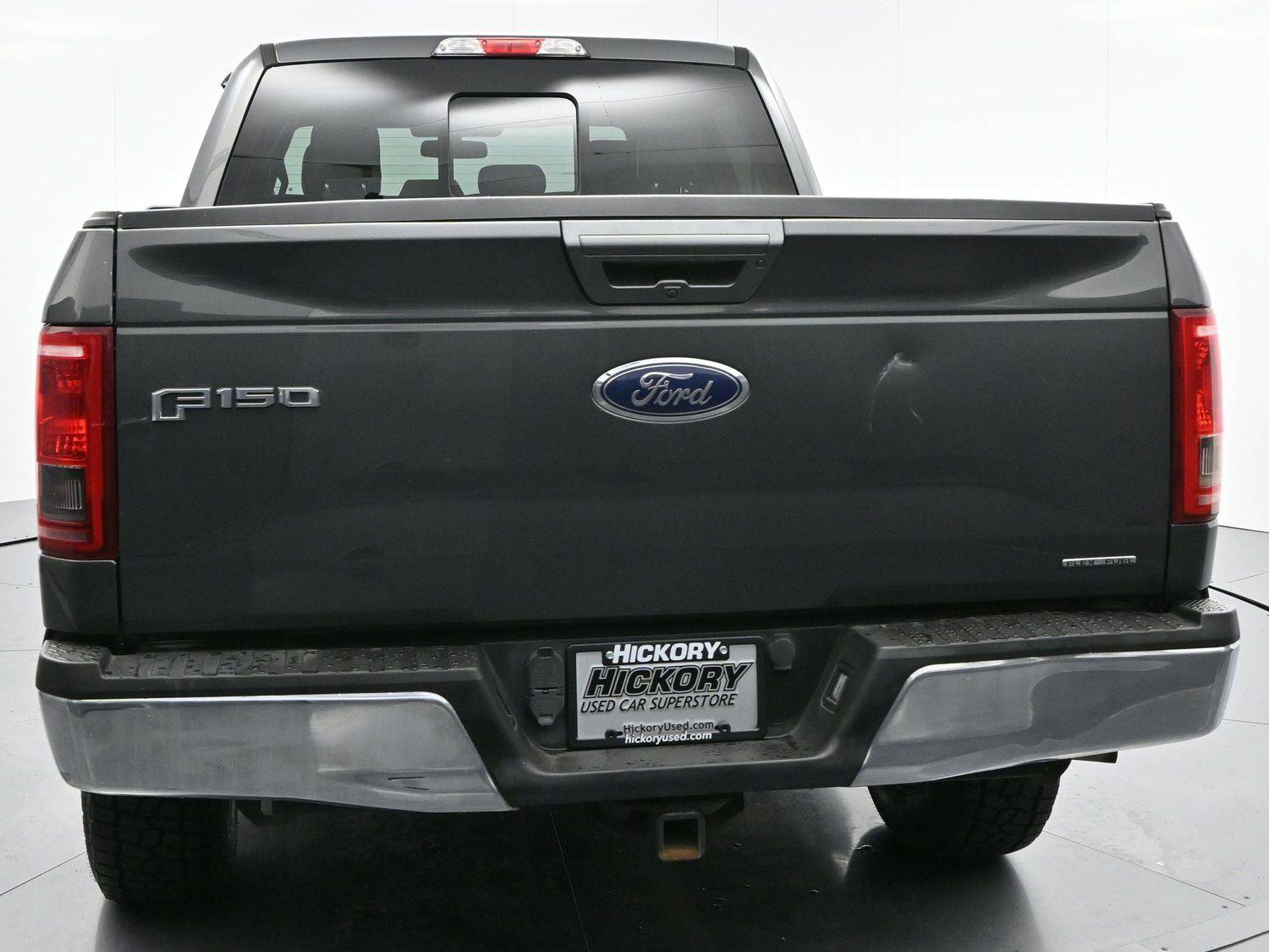 Used 2016 Ford F150 Lariat w/ Trailer Tow Package image 6