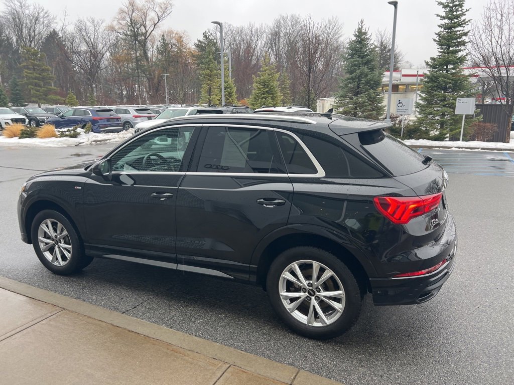 Used 2023 Audi Q3 2.0T Premium image 41