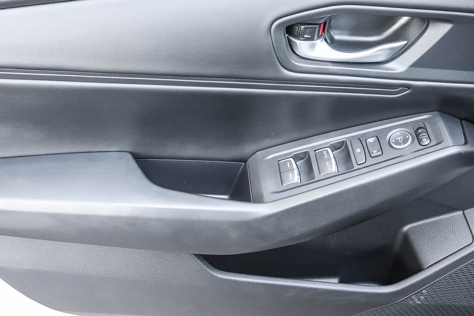 Certified 2025 Honda Accord SE image 24
