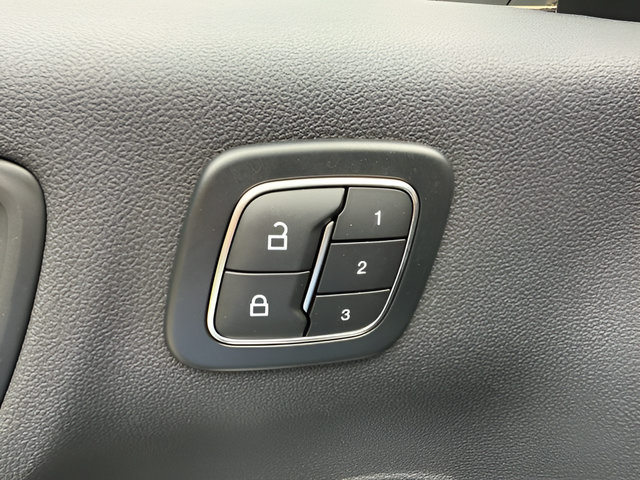 Used 2024 Ford Escape ST-Line Select w/ Tech Pack #2 AWD/4WD image 23