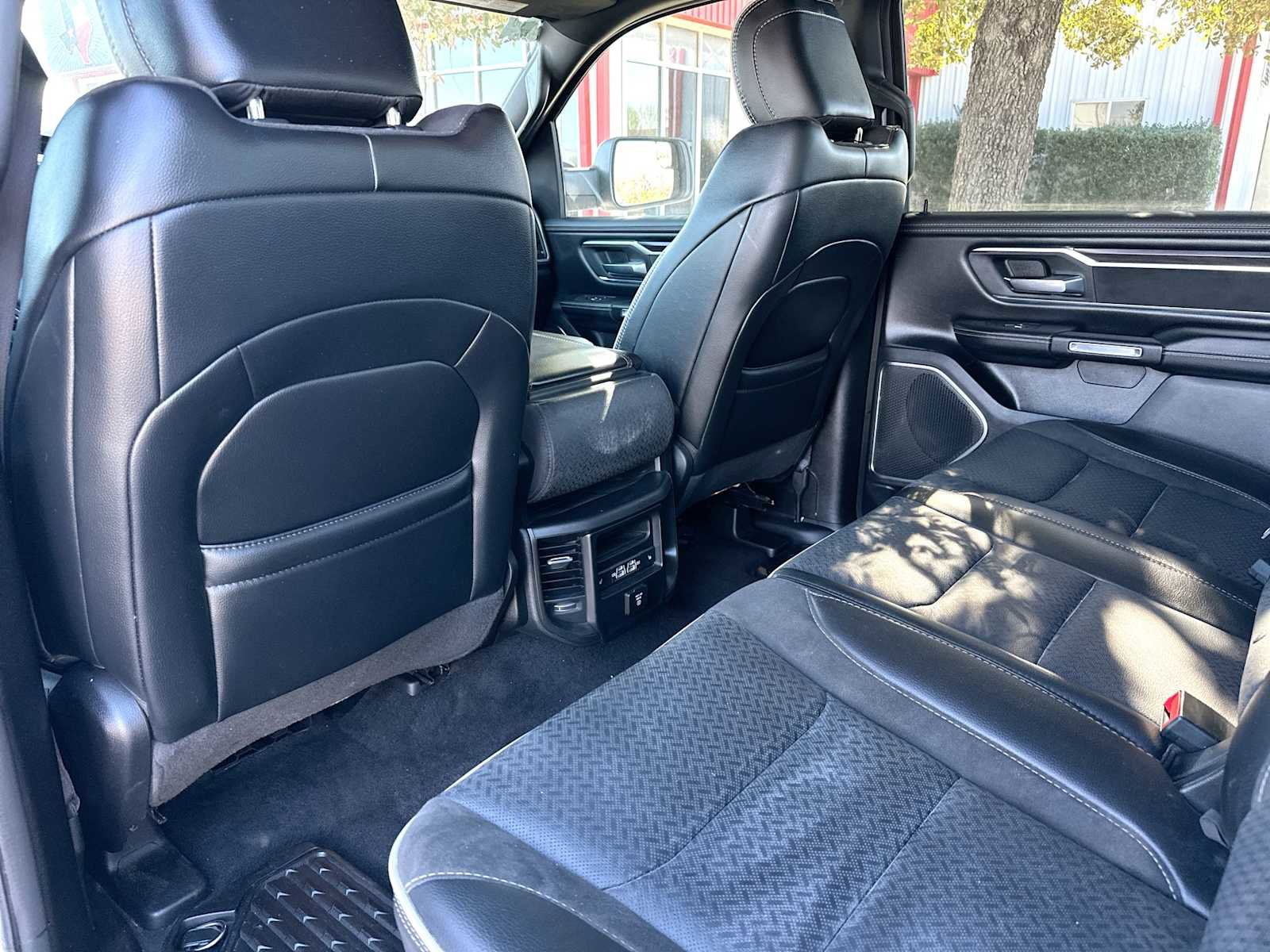 Used 2025 RAM 1500 Laramie image 24