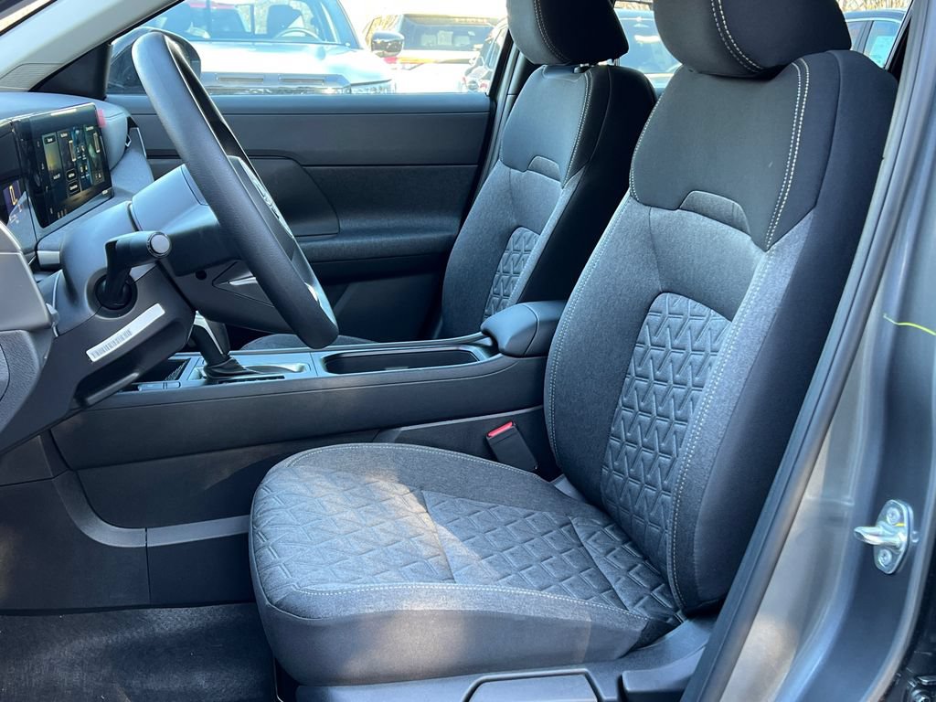 New 2026 Nissan Kicks SV w/ SV Premium Package AWD/4WD image 6