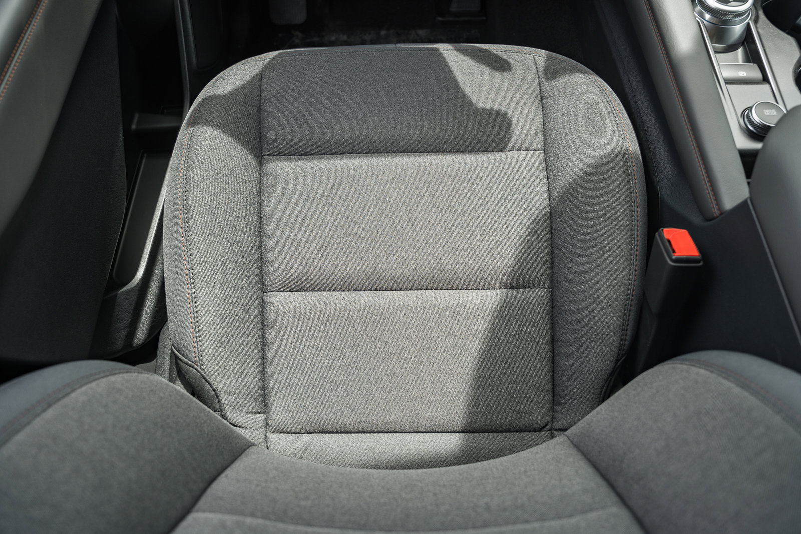 New 2026 Ford Explorer Active image 32