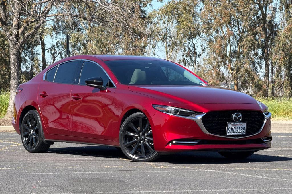 Used 2021 MAZDA MAZDA3 2.5 Turbo Sedan w/Premium Plus image 2