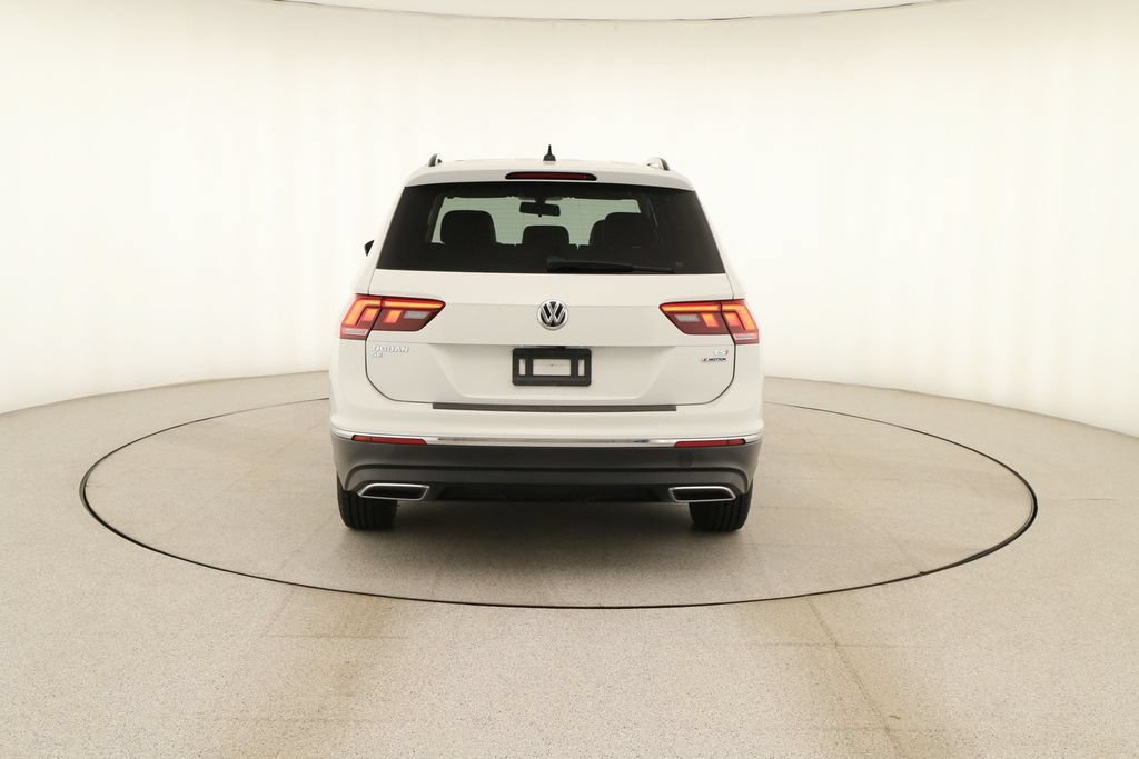 Used 2018 Volkswagen Tiguan SE w/ Panoramic Sunroof Package AWD/4WD image 5