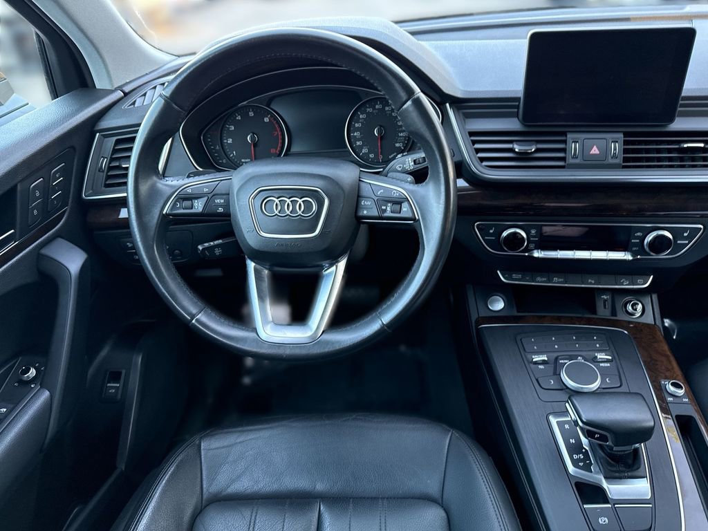 Used 2020 Audi Q5 2.0T Premium w/ Convenience Package image 22