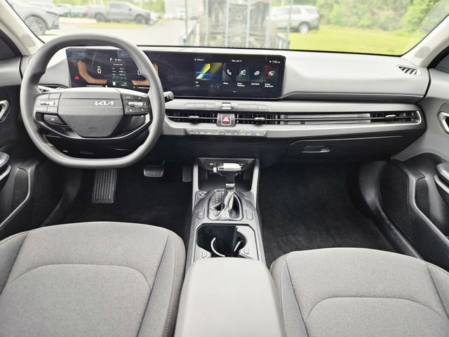 Used 2025 Kia K4 LXS image 15
