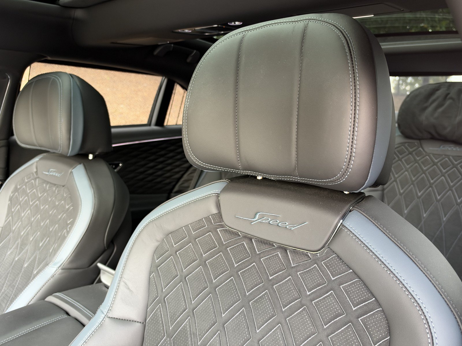 Certified 2023 Bentley Flying Spur W12 AWD/4WD image 33