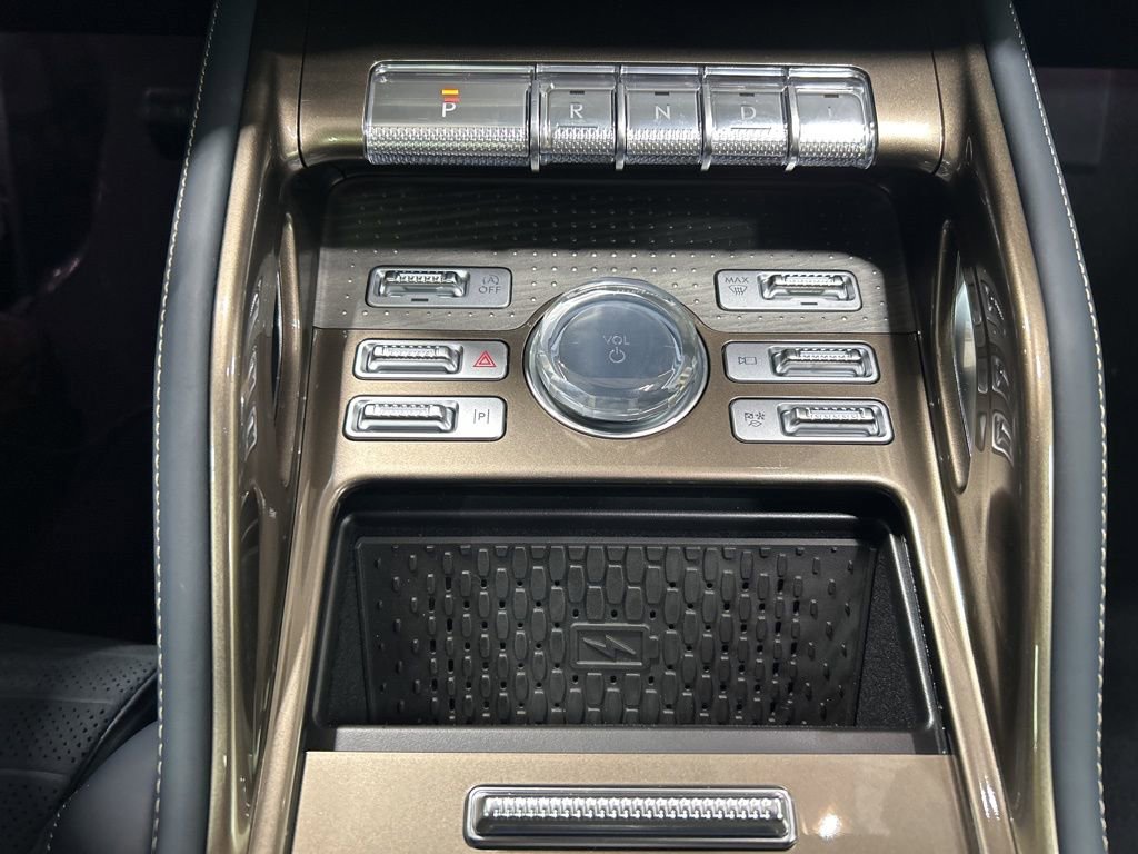 New 2026 Lincoln Nautilus Black Label w/ Jet Appearance Package image 24