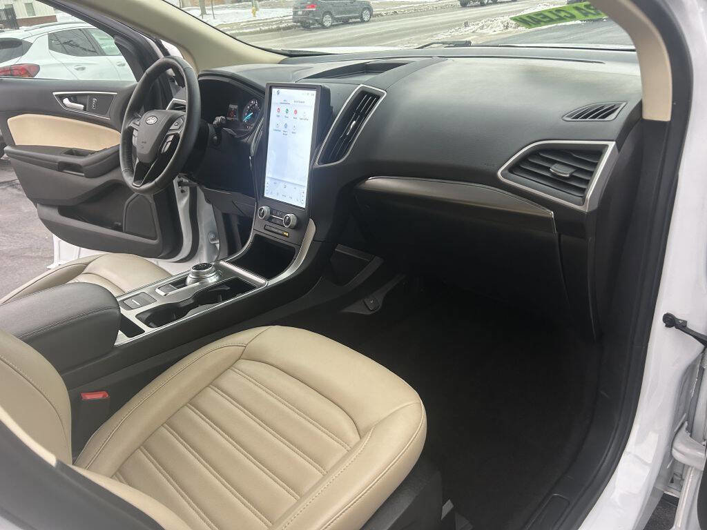 Used 2022 Ford Edge SEL w/ Convenience Package image 25
