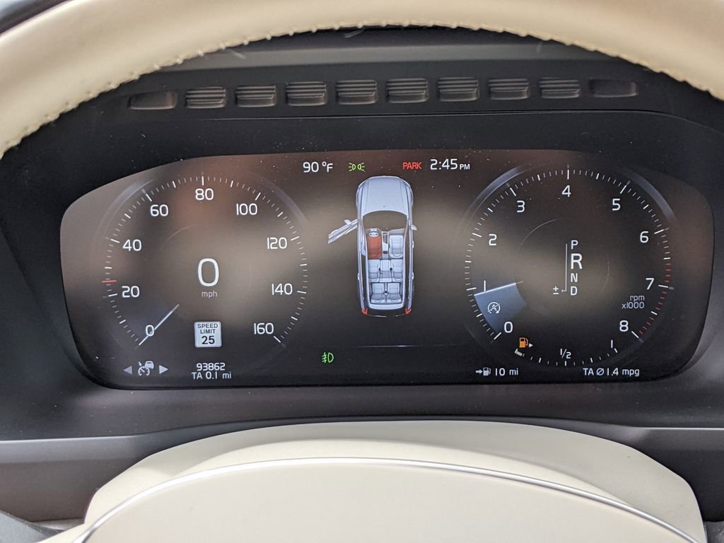 Used 2021 Volvo XC90 T5 Momentum w/ Advanced Package image 15