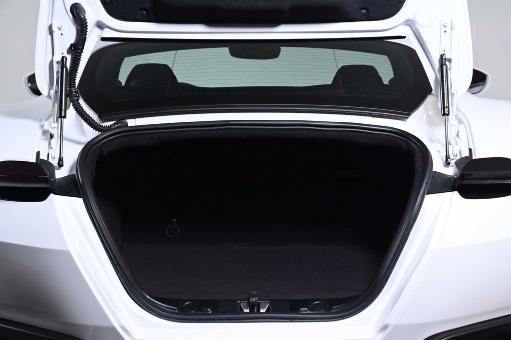 Certified 2023 Ferrari Roma RWD image 26