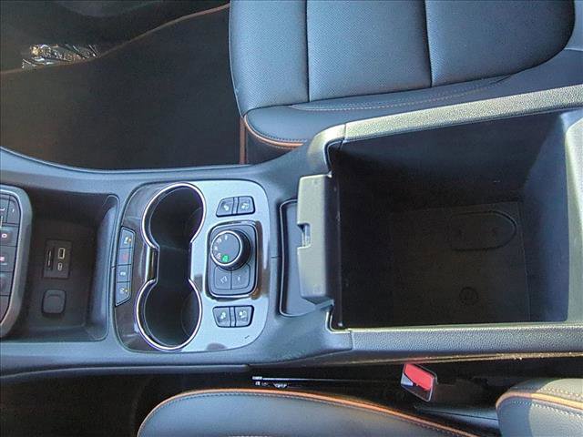 Used 2023 GMC Acadia AT4 w/ Technology Package image 15