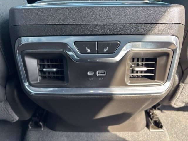 Used 2024 Chevrolet Silverado 3500 High Country w/ High Country Premium Package AWD/4WD image 37
