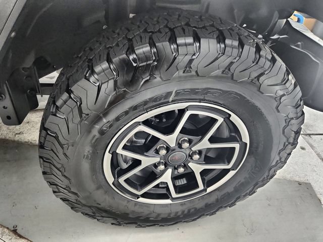 Used 2024 Jeep Wrangler High Altitude AWD/4WD image 26