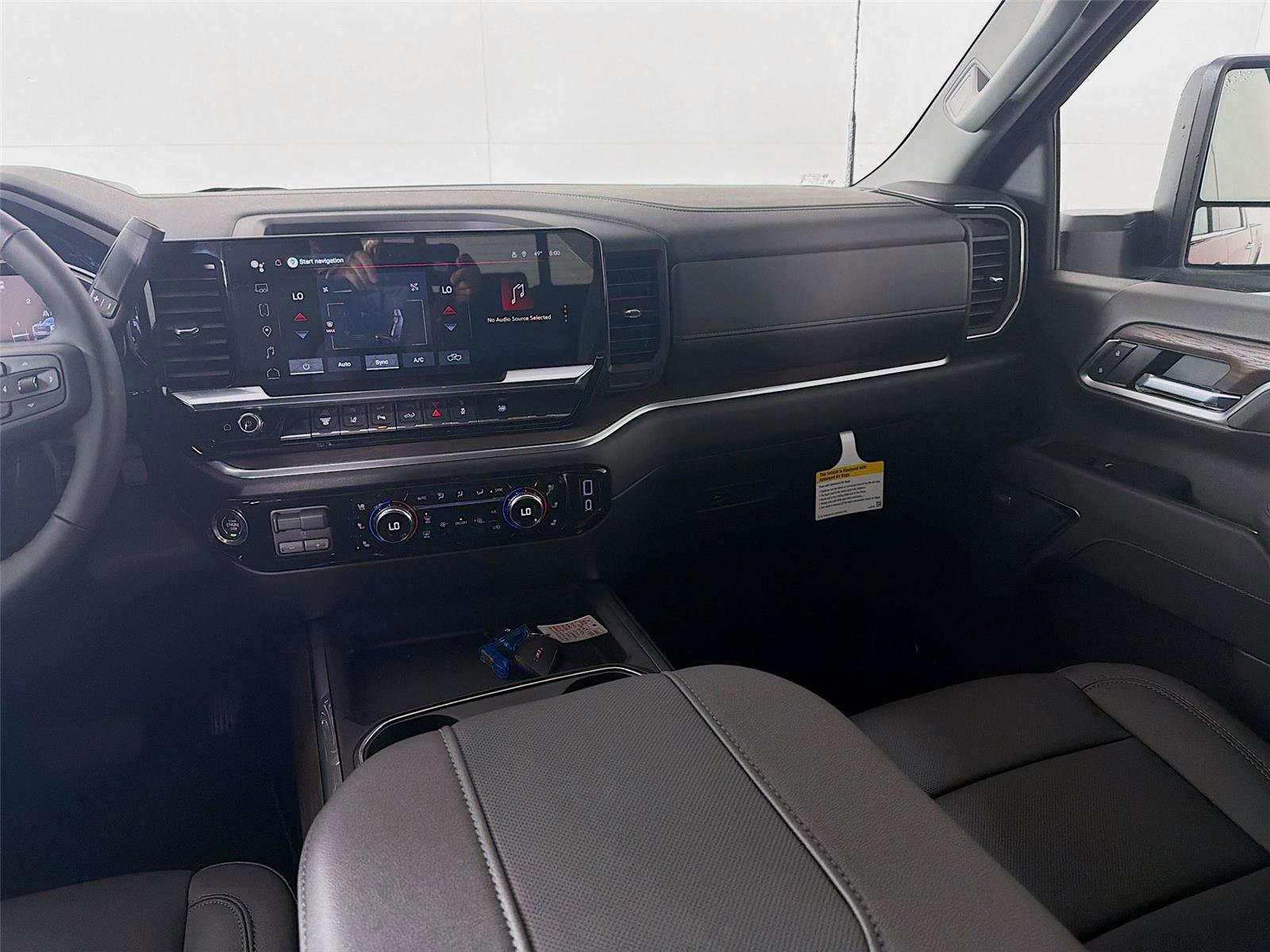 New 2026 GMC Sierra 2500 SLT w/ SLT Premium Package image 25