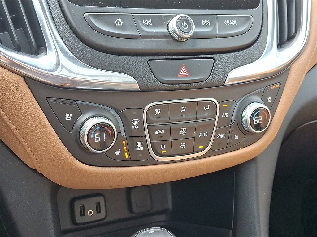 Used 2018 Chevrolet Equinox Premier image 17