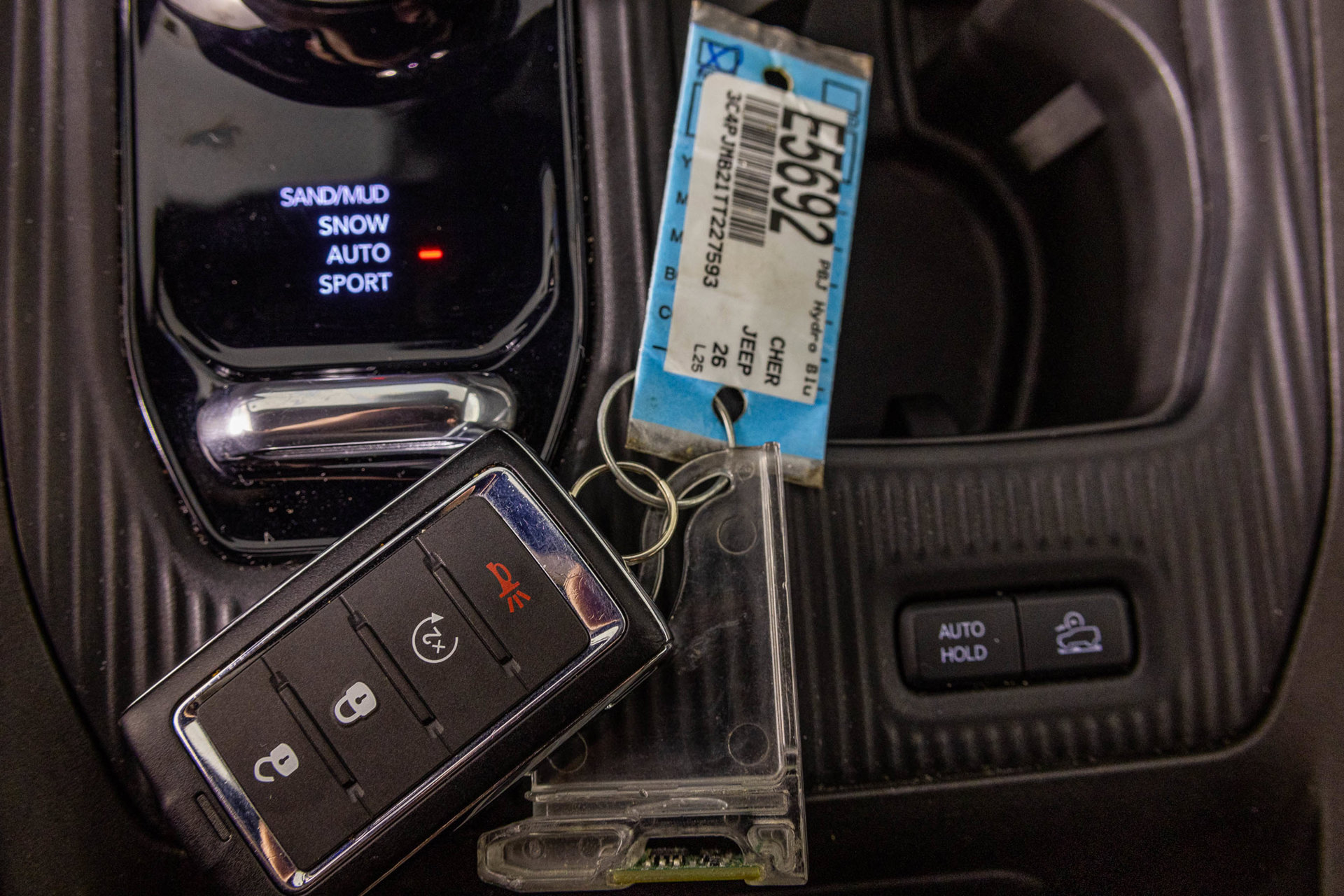 New 2026 Jeep Cherokee Laredo AWD/4WD image 27