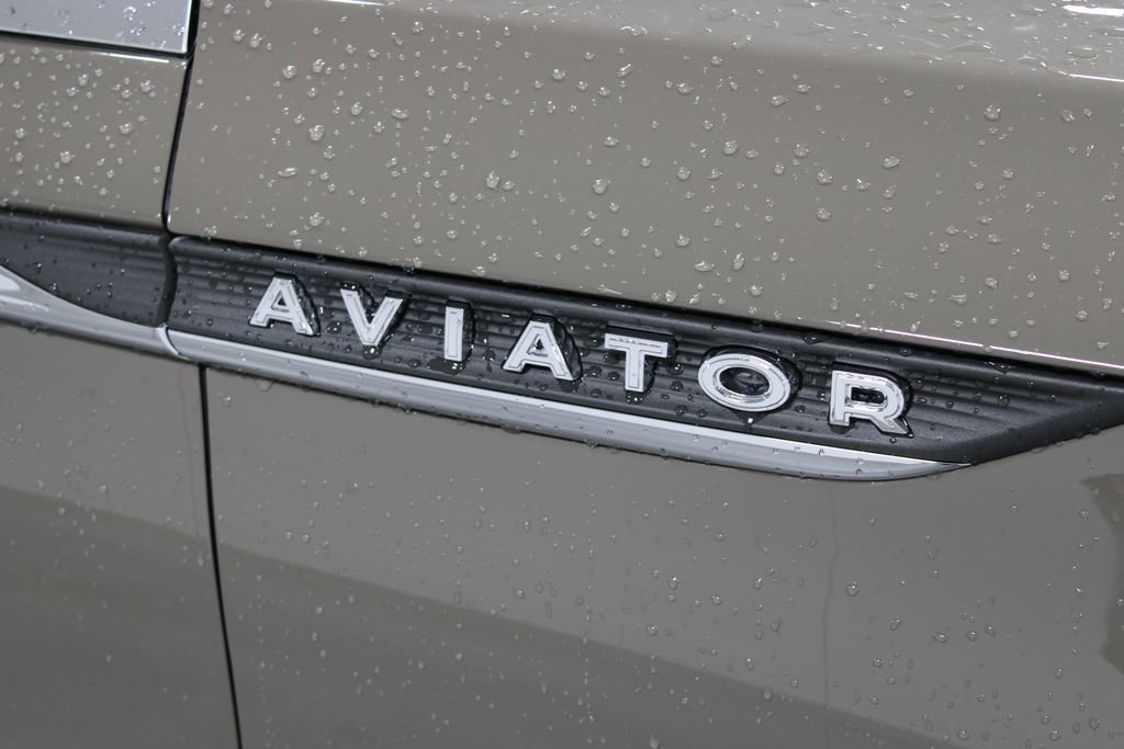 New 2026 Lincoln Aviator Reserve image 11