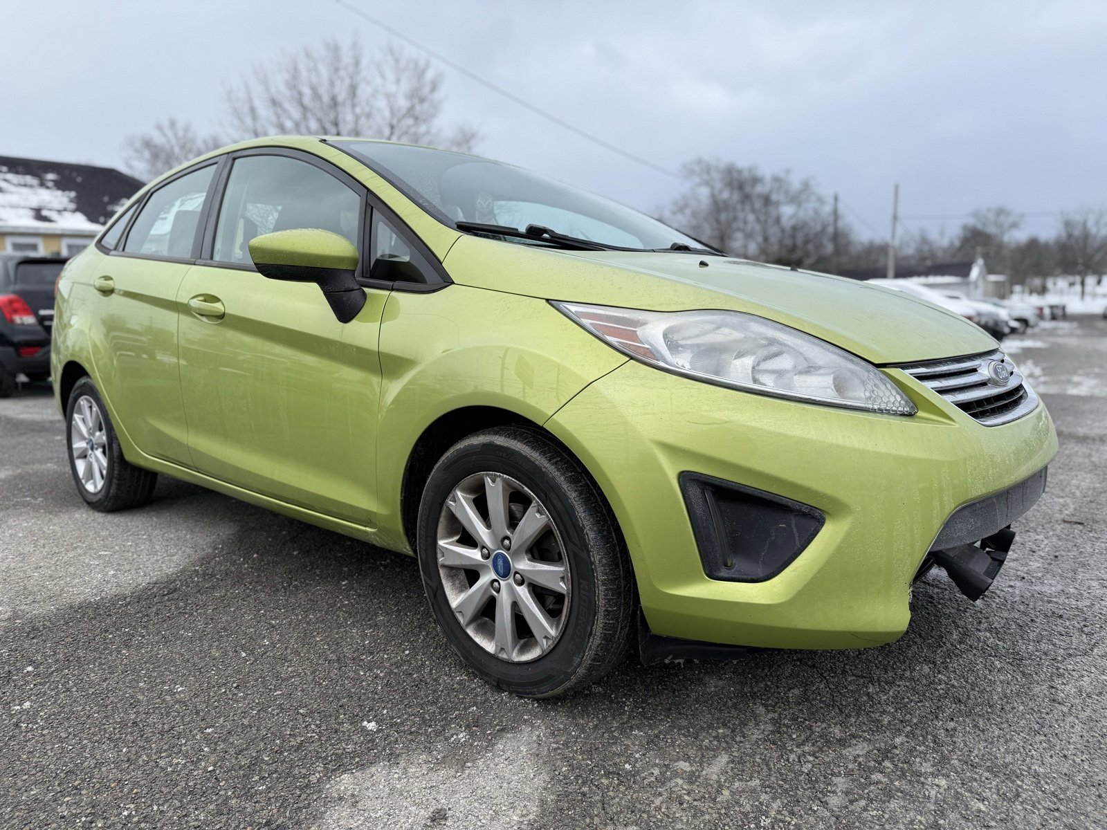 Used 2012 Ford Fiesta SE image 8
