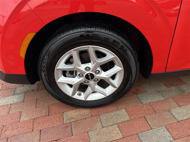 Used 2024 Kia Soul LX w/ Option Group 015 image 10