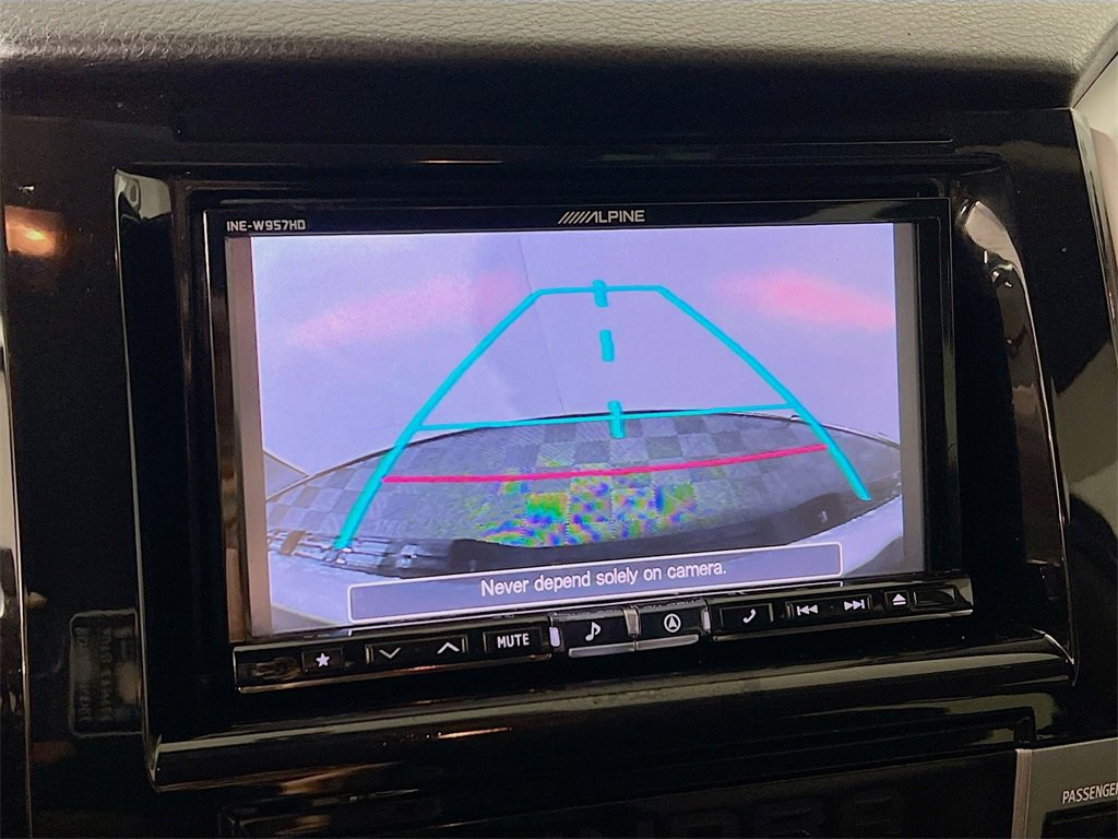 Used 2014 Toyota Tundra SR5 w/ SR5 Upgrade Package image 13