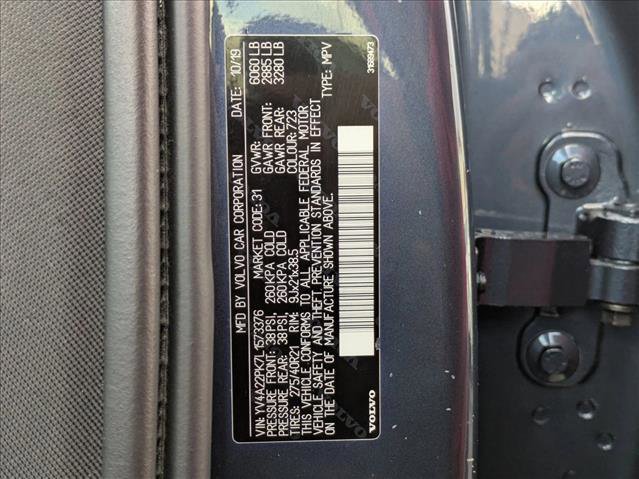 Used 2020 Volvo XC90 T6 Momentum w/ Protection Package Premier image 26