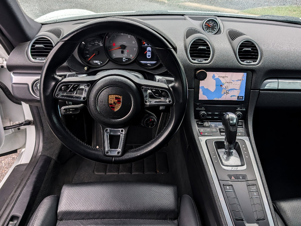 Used 2018 Porsche 718 Cayman S w/ Sport Chrono Package image 19