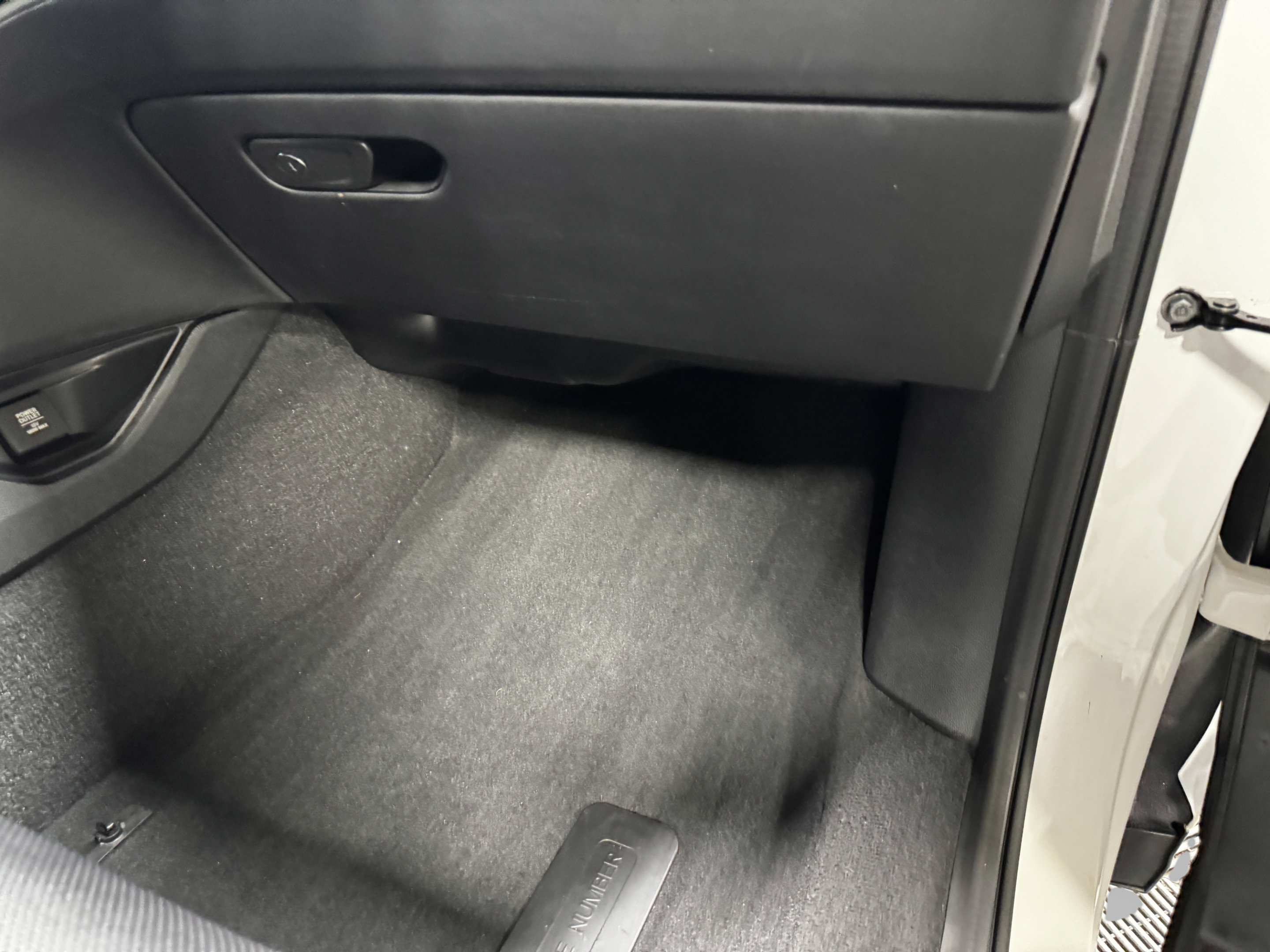 Certified 2023 Acura MDX w/ Technology Package AWD/4WD image 30