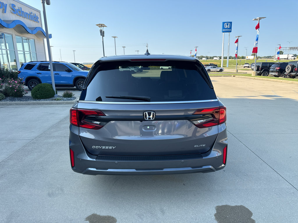 New 2027 Honda Odyssey Elite image 6