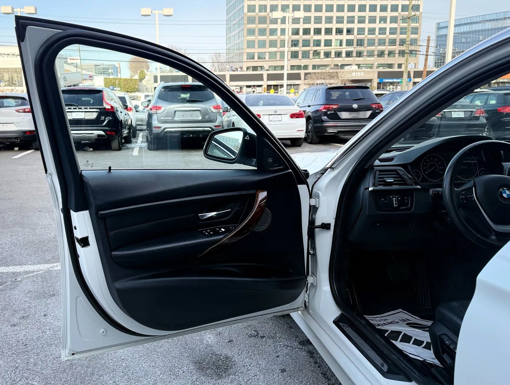 Used 2013 BMW 335i xDrive Sedan image 9