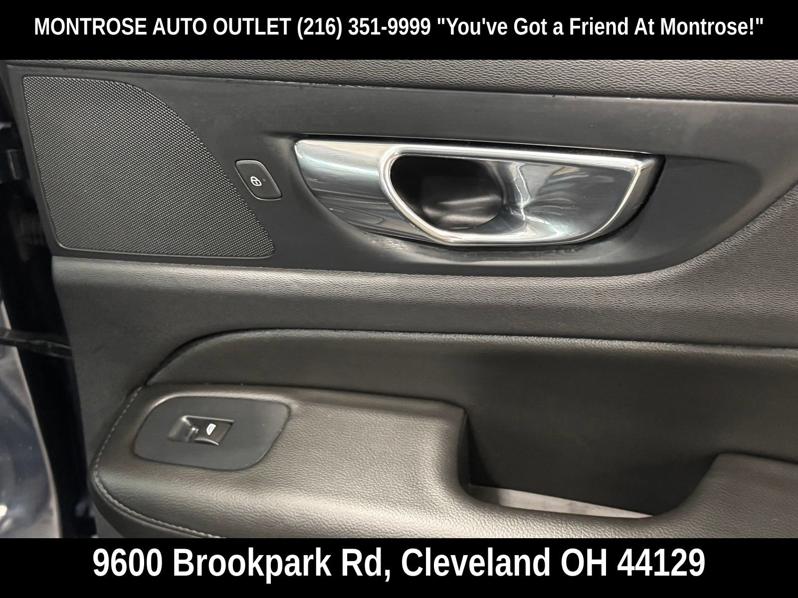Used 2019 Volvo S60 T6 Momentum w/ Multimedia Package AWD/4WD image 48