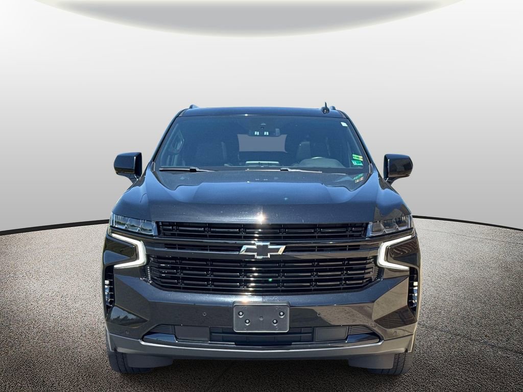Used 2023 Chevrolet Suburban RST AWD/4WD image 5