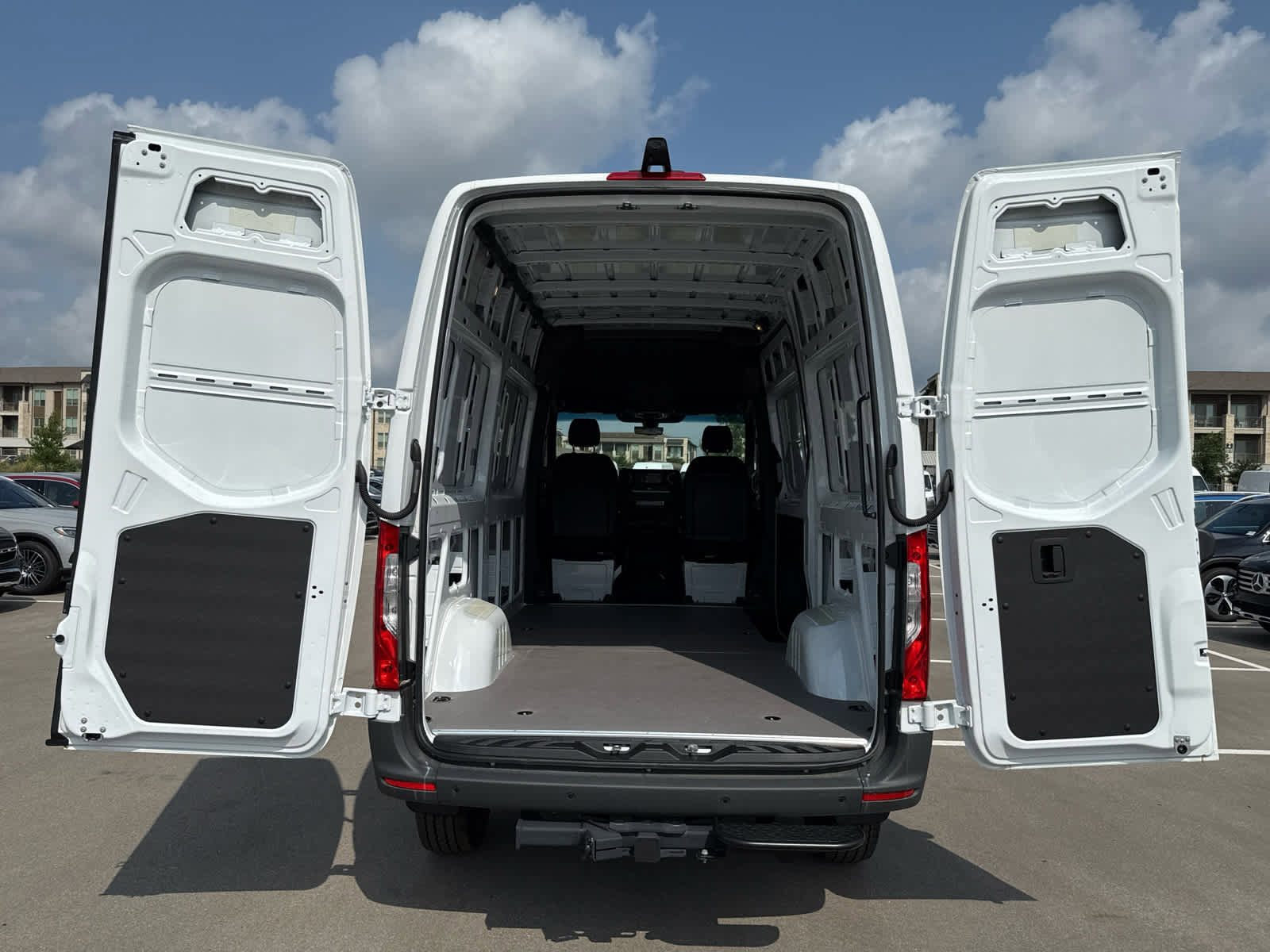 New 2025 Mercedes-Benz Sprinter 2500 image 13