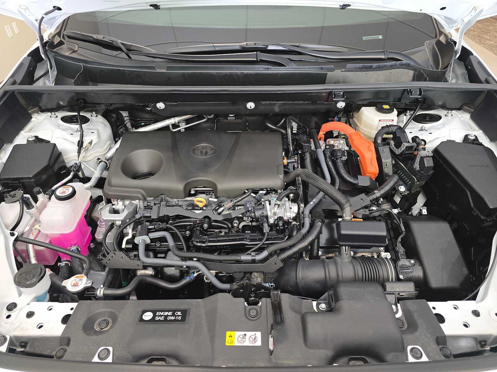 Certified 2024 Toyota RAV4 SE w/ Convenience Package AWD/4WD image 9
