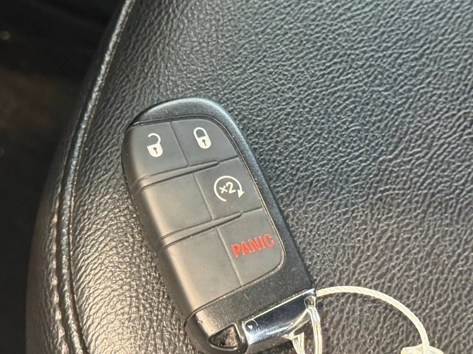 Used 2025 Jeep Compass Limited AWD/4WD image 25