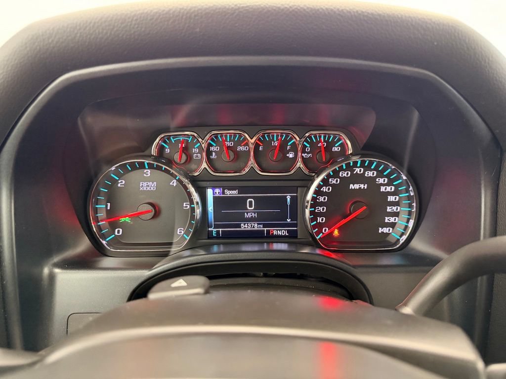 Used 2018 Chevrolet Silverado 1500 LT w/ All Star Edition AWD/4WD image 13