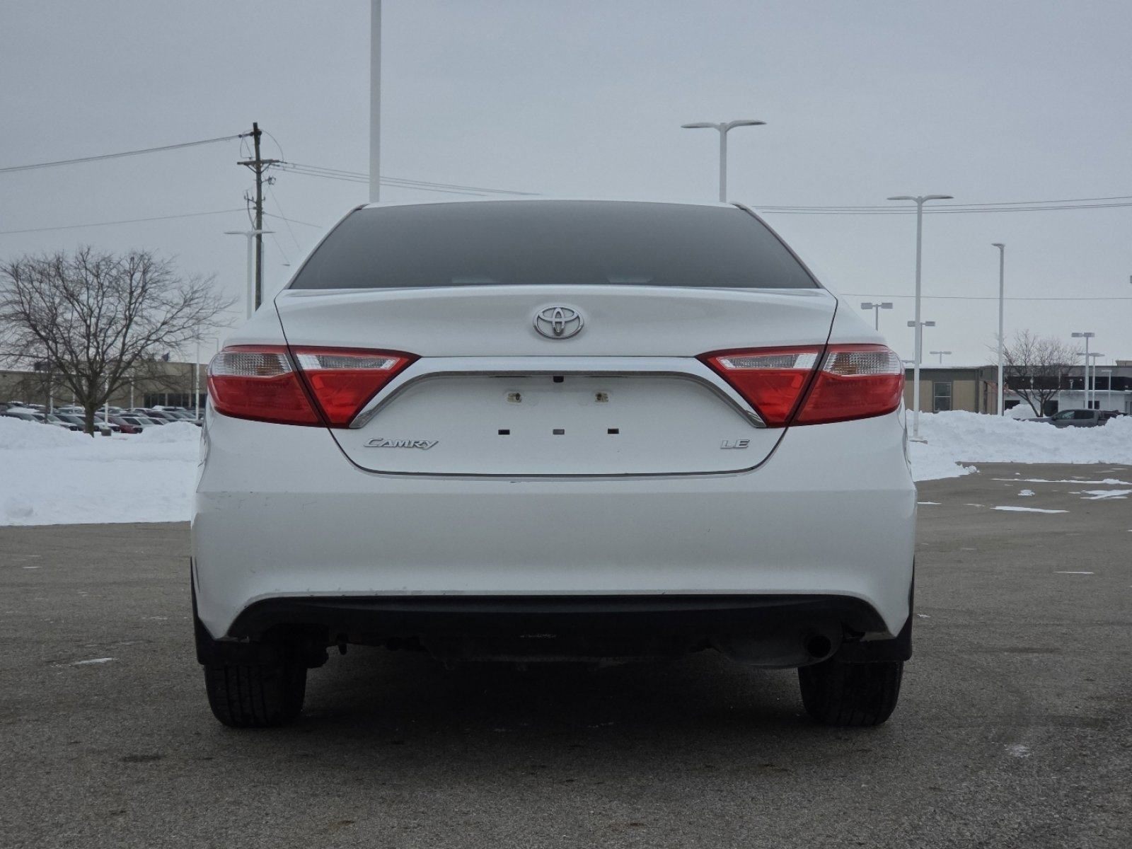 Used 2016 Toyota Camry LE image 15